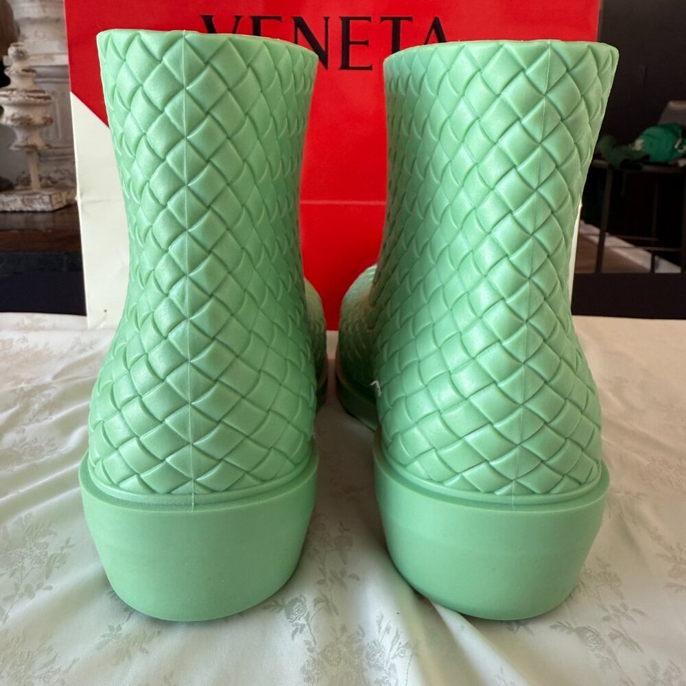 Bottega Veneta 764422 Pistachio Green Women's Rubber Fireman‎ Boots, 38 - Picture 7 of 13
